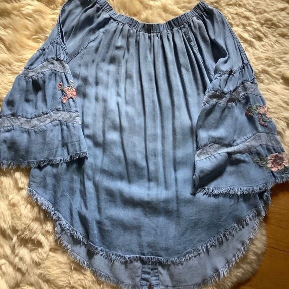 DENIM Blue HIGH-LOW EMBROIDERED LACED SLEEVES OFF-ON OPEN SHOULDER TOP﻿ - Picture 2 of 15